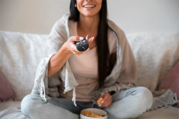 פרסום בטלוויזיה | פרסומות בטלוויזיה | חסויות | תוכנית אירוח | תוכנית בוקר | הפקת פרסומות | השתתפות בתוכנית טלוויזיה | פרסום בערוץ 14 | פרסום בערוץ 13 | פרסום בערוץ 12 | סוכנות פרסום הפקות ויחסי ציבור | ADZ